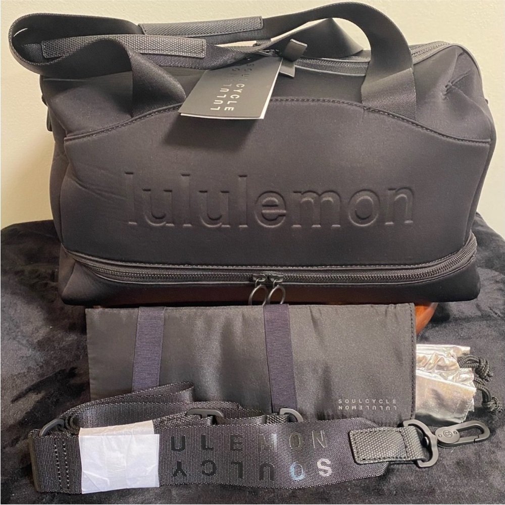 Lululemon To The Beat Duffel bag *lululemon X SoulCycle | Black BLK | LW9BOQS
